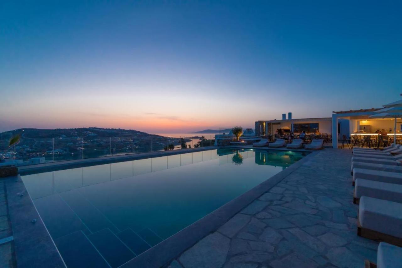 Sonia * Mykonos Town